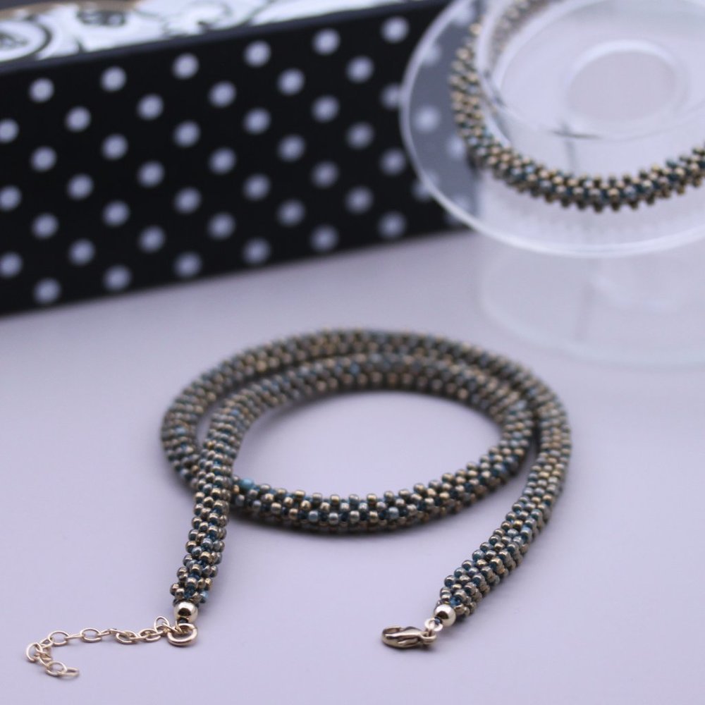 Hand Beaded Bracelet Women- Bead Bracelet- Beaded Jewelry- Seed beaded Bracelet - Picture 8 of 11